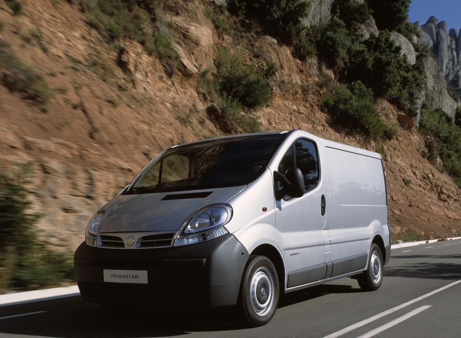  Nissan Primastar Van 2002 года  (фото 4 из 6)